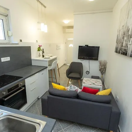 Grey Stone Apartment Zadar