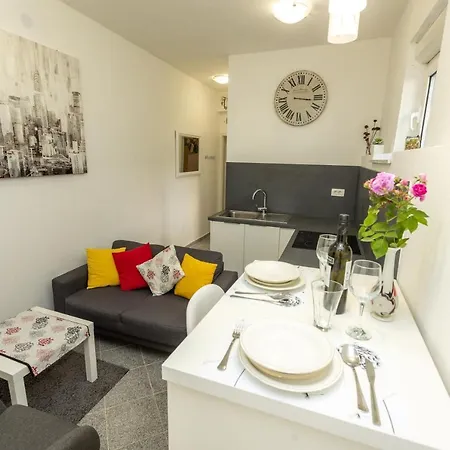 Apartment Grey Stone *