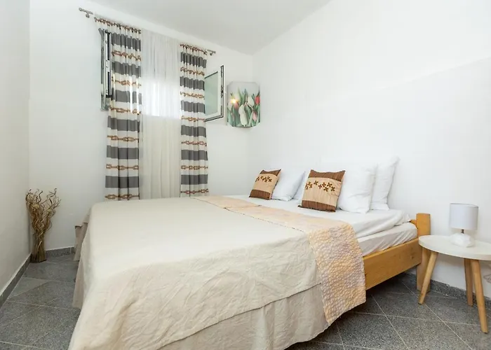 Apartament Grey Stone *